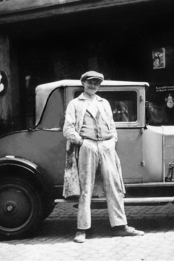 Historisches Foto von Firmengründer Josef Haus